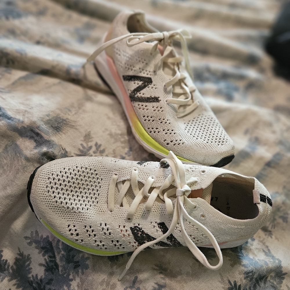New Balance size 6